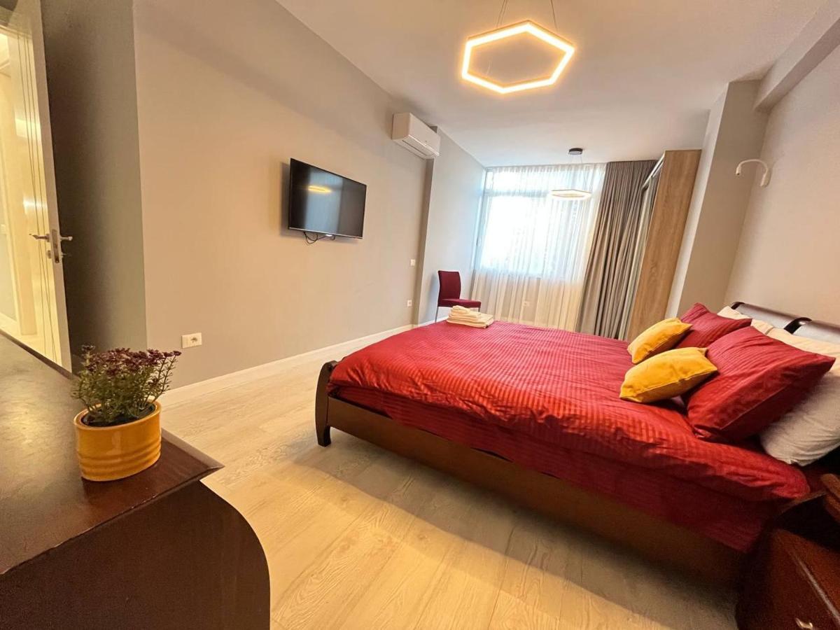 Flat 86 - Explore The Heart Of Tirana Exterior foto